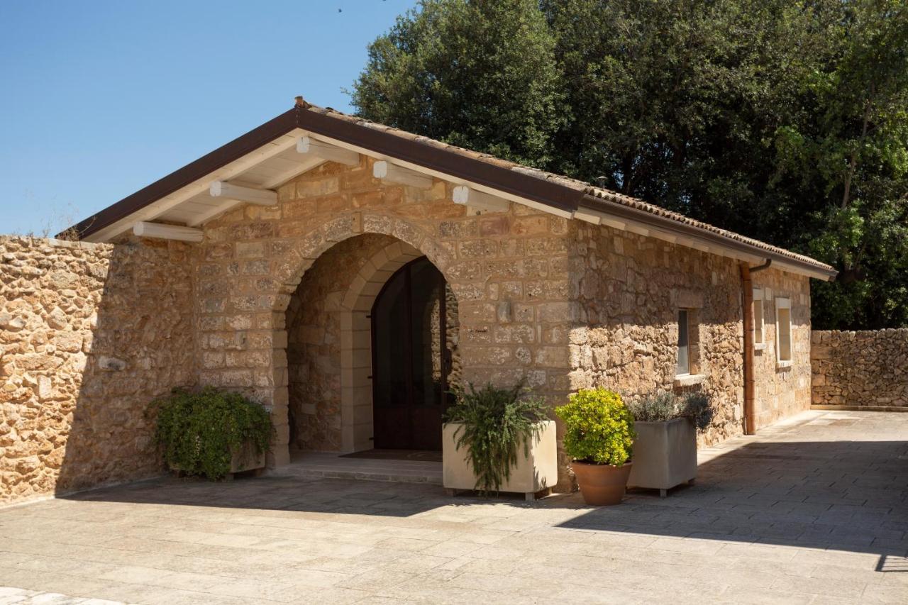 Masseria Borgo Mortella Lecce Esterno foto